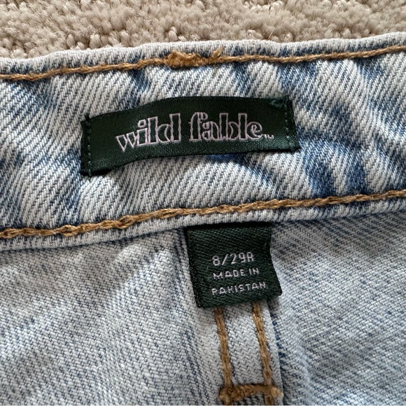 Wild fable, high-rise mom jean shorts, size 8 - Picture 5 of 5